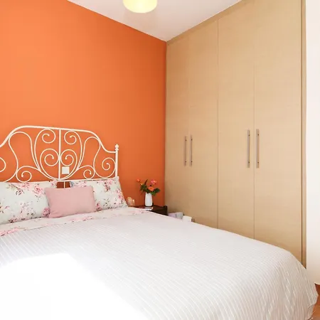 דירה Gems Kivérion