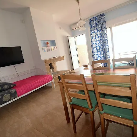 Gems Apartment
